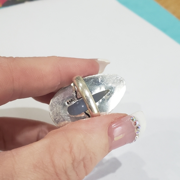 Chalcedony 925 Silver Vintage Style Ring - Picture 6 of 13